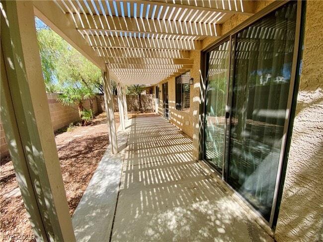 Building Photo - 7621 Port Orchard Ave