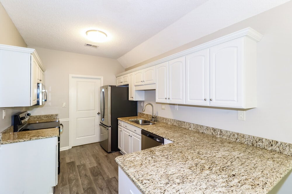 Building Photo - 1518 Appling Wood Cove S