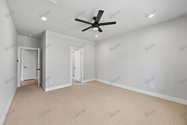 Building Photo - 10022 Everton Pl