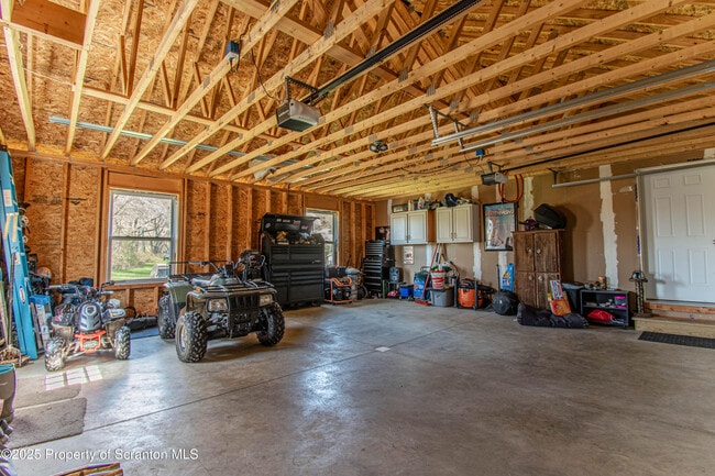 Building Photo - 151 Sandy Banks Rd