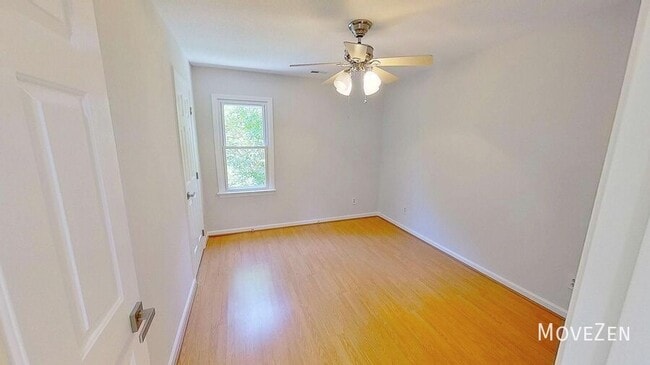 Building Photo - 3405 E Jameson Rd