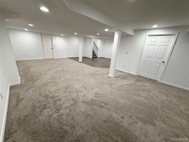 Building Photo - 28975 Hearthstone Dr