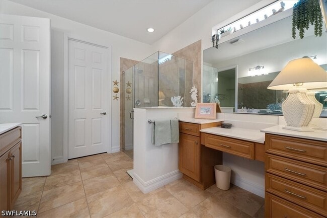 Building Photo - 6140 Victory Dr