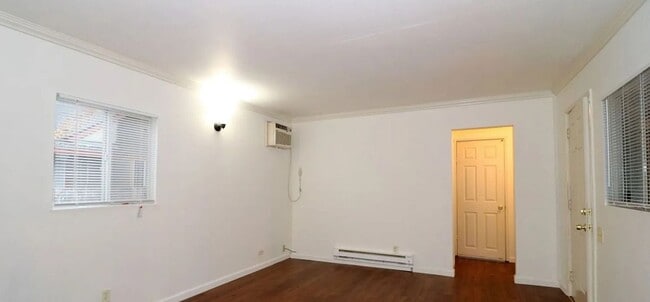 Building Photo - 1 BED/1 BATH IN REDDING