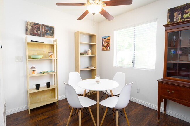 Building Photo - Beautiful 2 Bedroom Condo in Santee