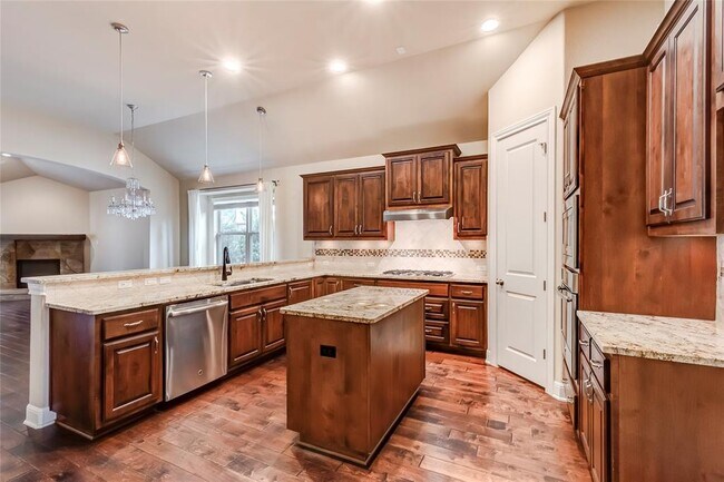 Building Photo - 4103 Front Range Ln