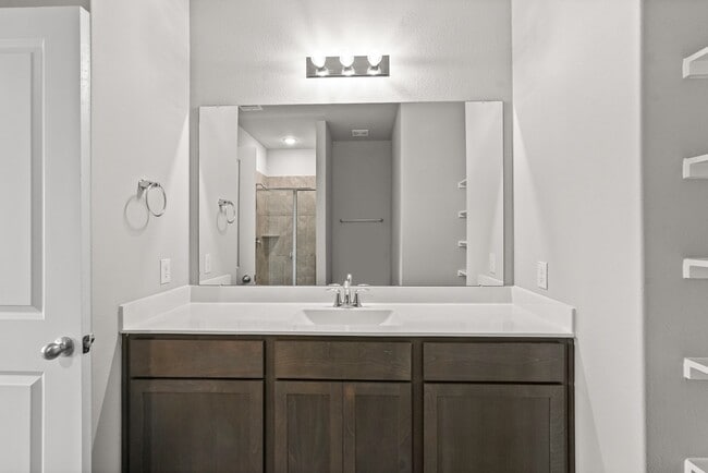 Building Photo - 1102 Hugh Lndg Rd