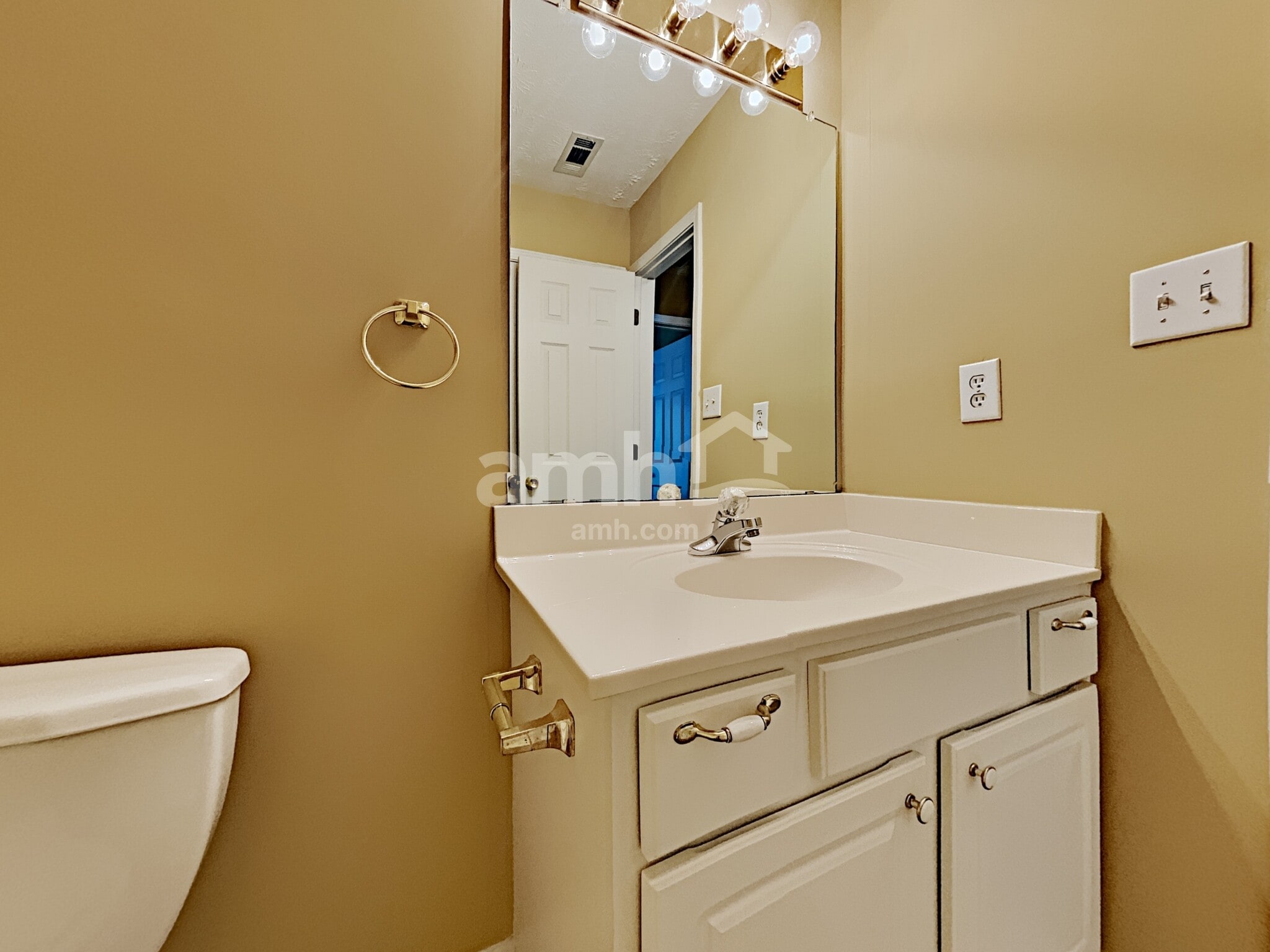 Building Photo - 4731 Gold Mine Dr