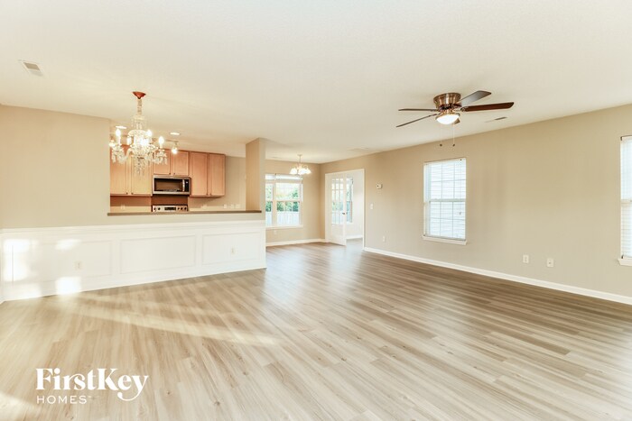 Building Photo - 168 Jupiter Ln