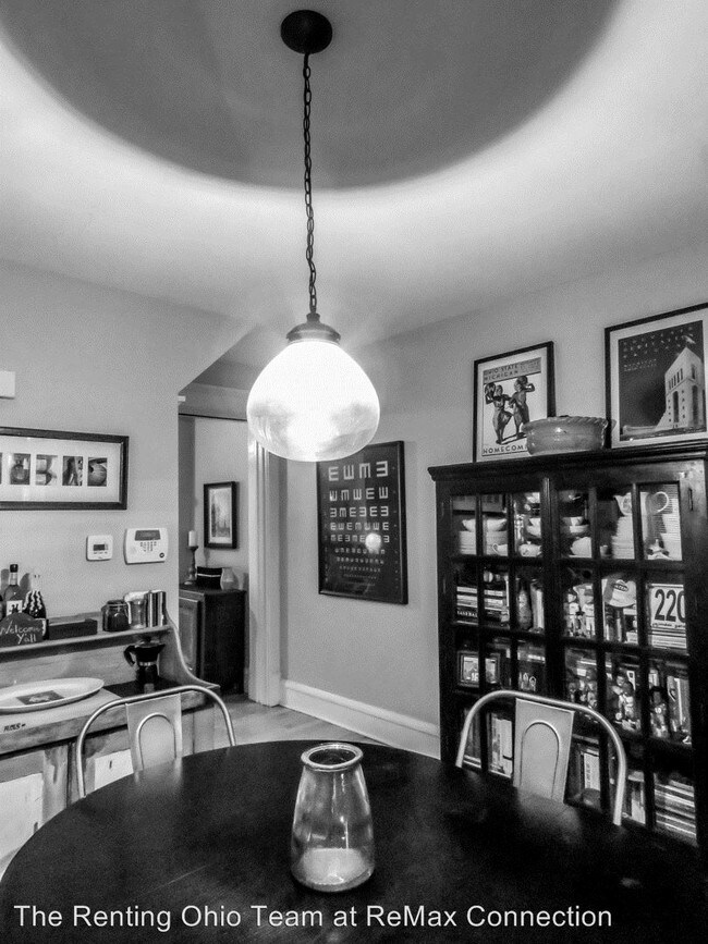 Building Photo - 2 br, 1 bath House - 344 W 2nd Avenue