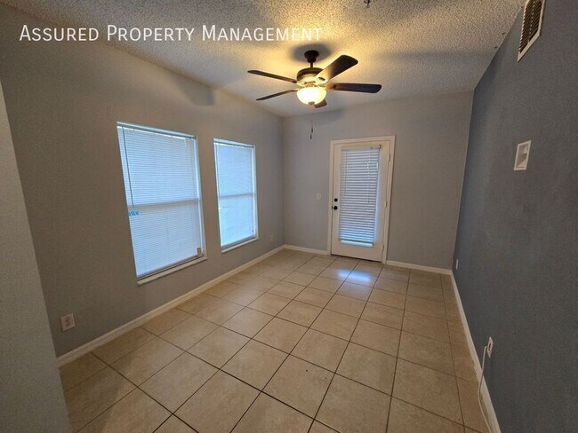 Building Photo - 2048 Cypress Bay Blvd