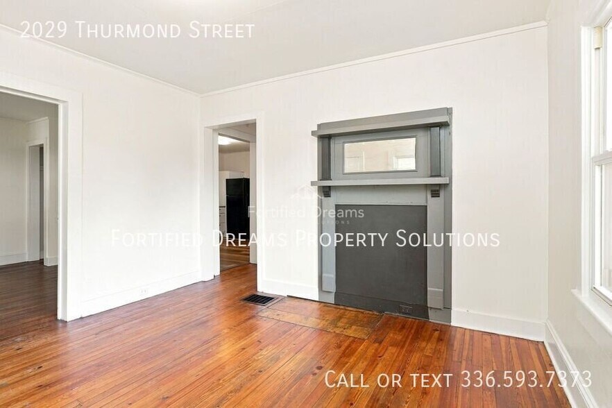 Building Photo - 2029 Thurmond St