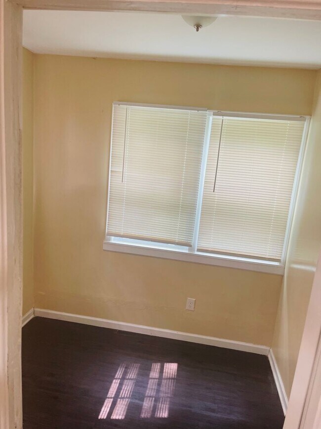 Building Photo - Coming soon