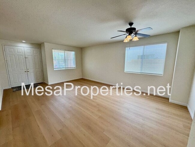 Building Photo - 6695 Goldy St