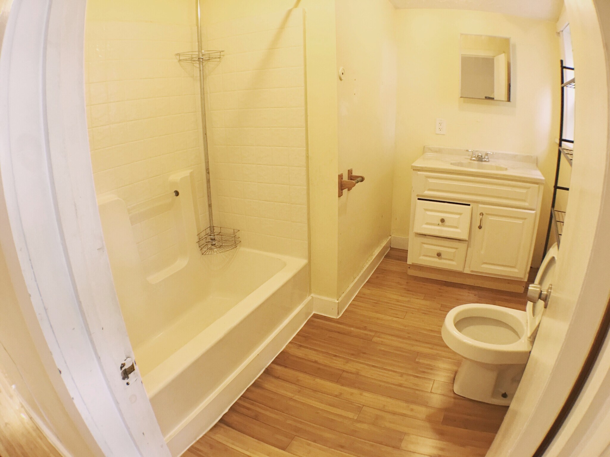 Building Photo - 119 Prospect St