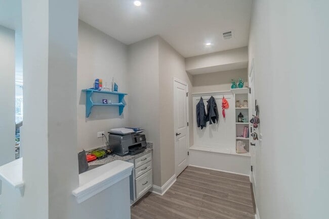 Building Photo - Coming Available!