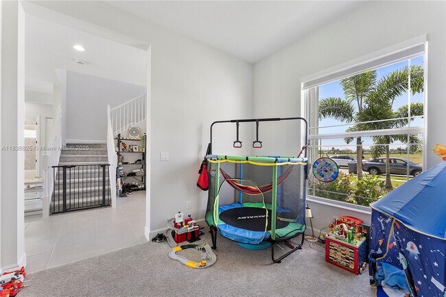 Building Photo - 14458 Spruce Pne Dr