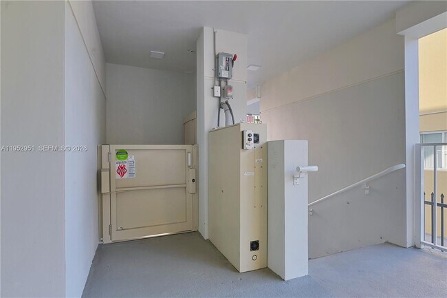 Building Photo - 1620 NW 18th St