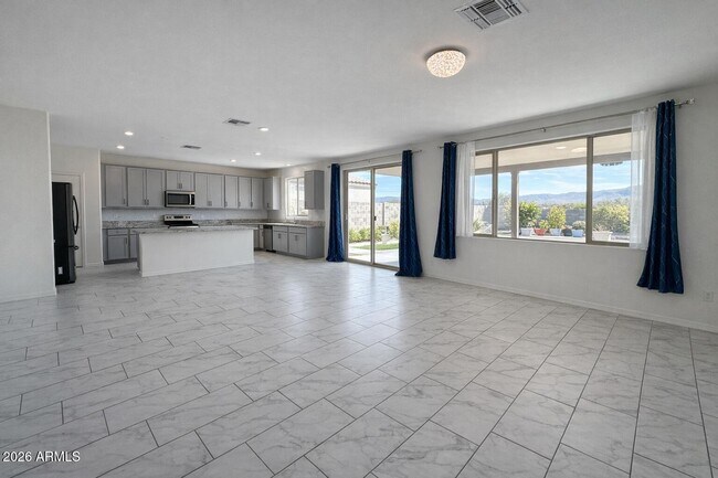 Building Photo - 2439 W Kowalsky Ln