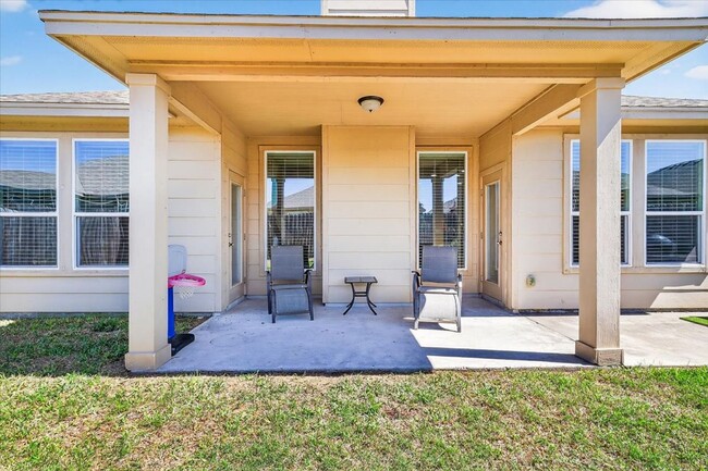 Building Photo - 7841 Fort Griffen Dr