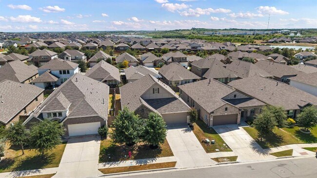 Building Photo - 220 Algaroba Loop