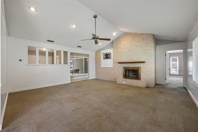 Building Photo - 2407 Harrowden Dr