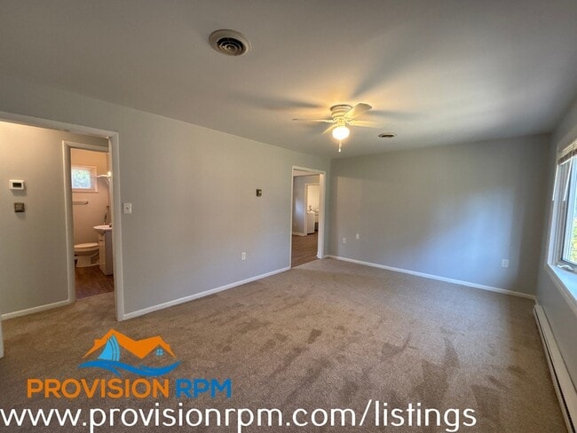 Building Photo - 322 Creek Blvd