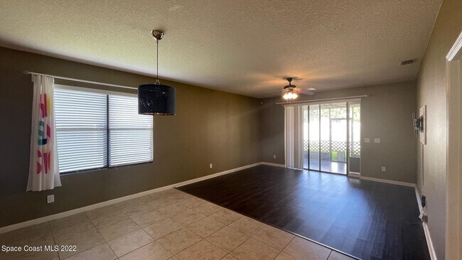 Building Photo - 4141 Aiken Ln