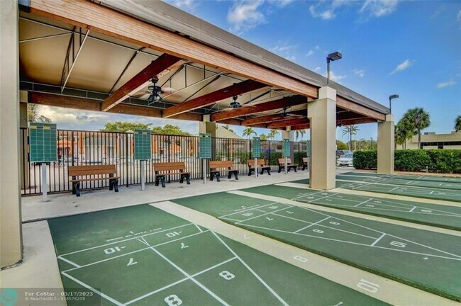 Building Photo - 3405 Bimini Ln