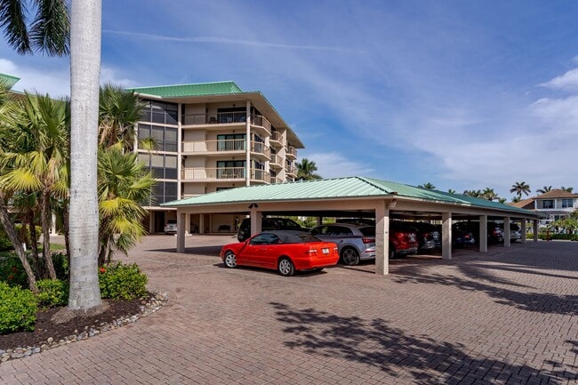 Building Photo - Tropical isle