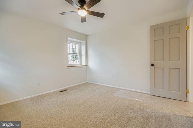 Building Photo - 119 E Padonia Rd