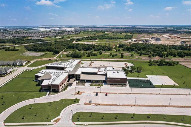 Building Photo - 1220 W Yarrow Ave