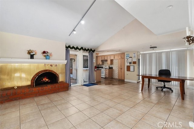 Building Photo - 24522 Quintana Dr