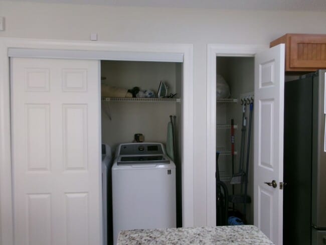 Building Photo - 3 bedroom raised beach home on Ocean Boule...