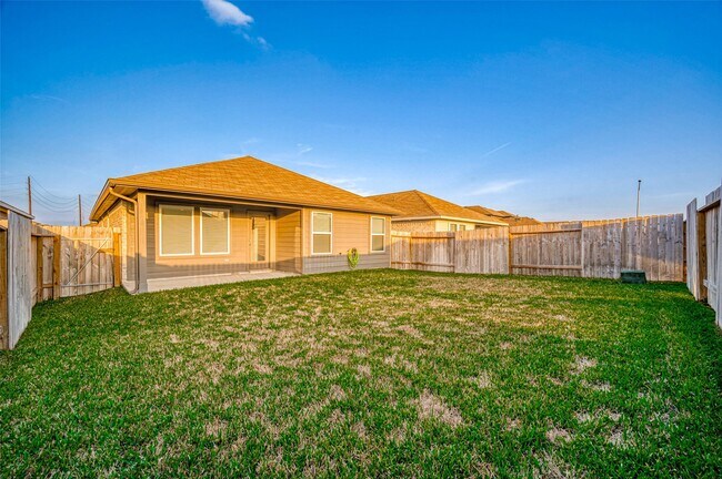 Building Photo - 24307 Oriole Summit Dr