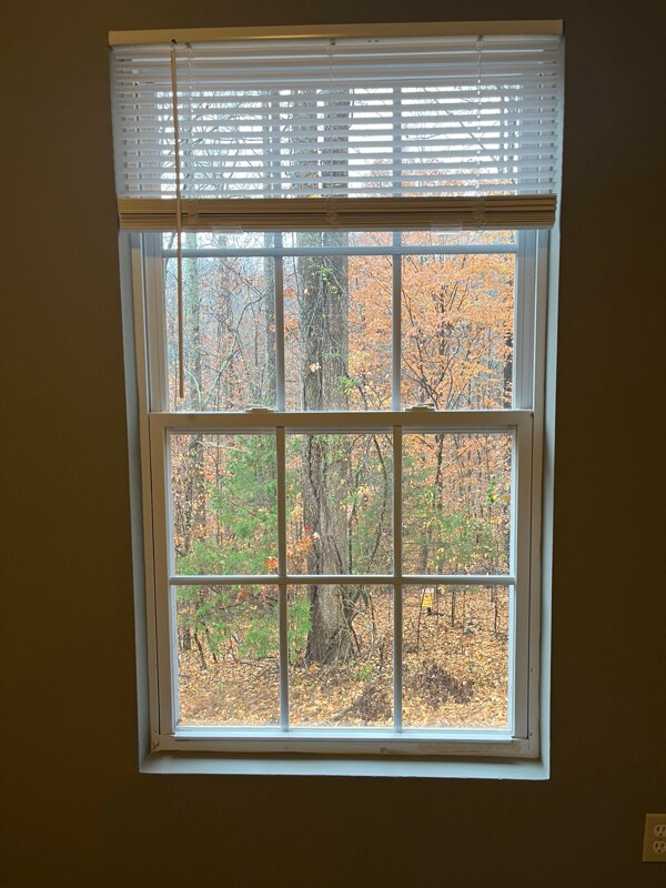 Building Photo - 236 McMurtry Rd