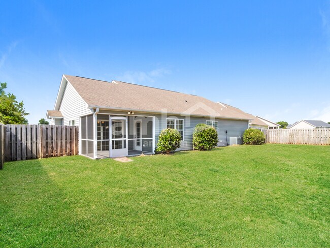 Building Photo - 2626 Bow Hunter Dr