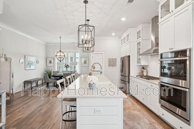 Building Photo - 1610 Florentia St