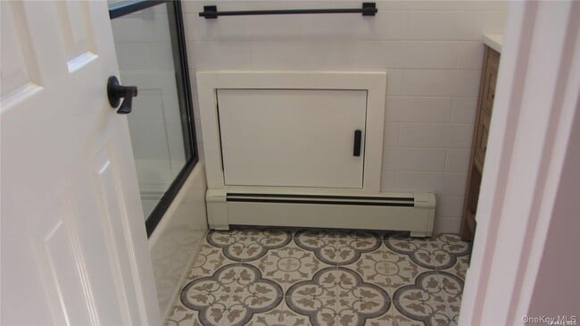 Building Photo - 367 Columbus Pkwy