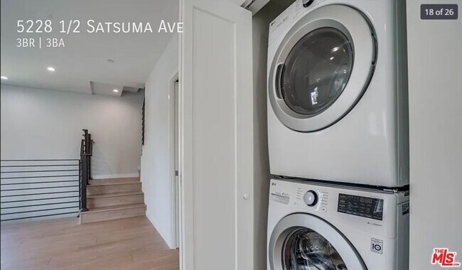 Building Photo - 5228 Satsuma Ave