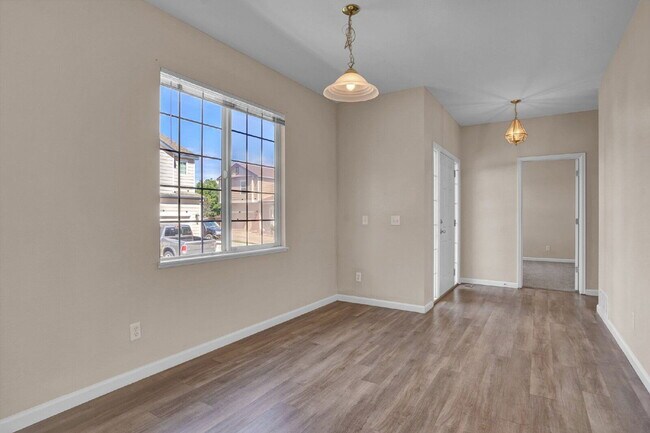 Building Photo - 3415 Gunn Peak View