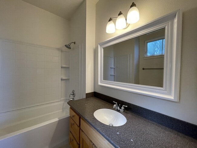 Building Photo - 1324 Purcell Ln