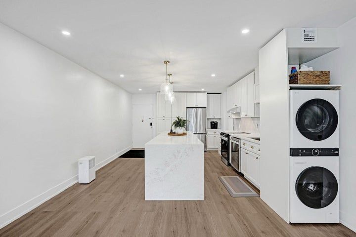 Building Photo - 4250 Galt Ocean Dr
