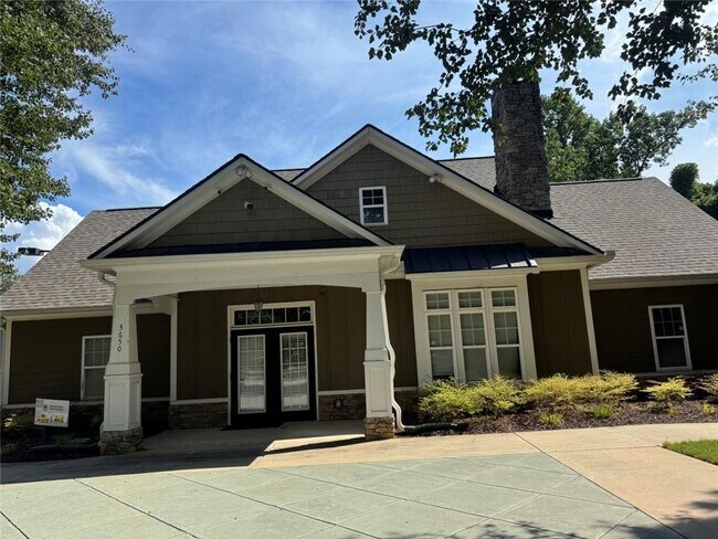 Building Photo - 3730 Clay Ct