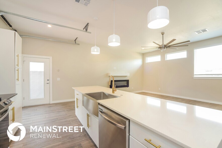 Building Photo - 11349 Paradise Out Ln