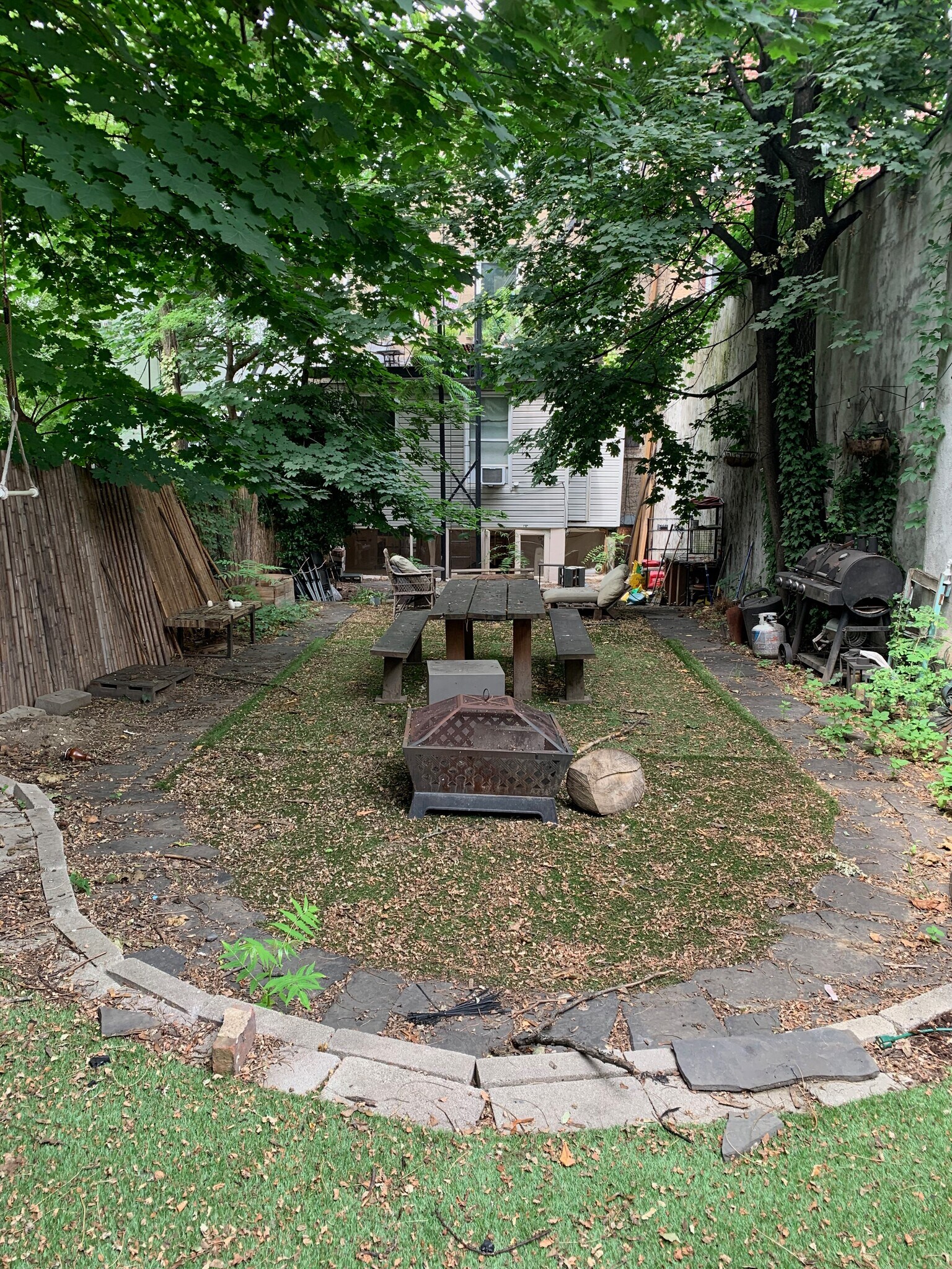 Building Photo - 72 S 1st St