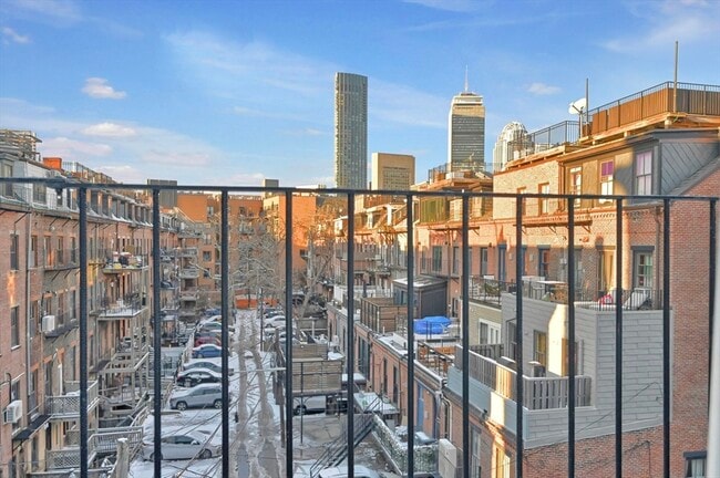 Building Photo - 773 Tremont St