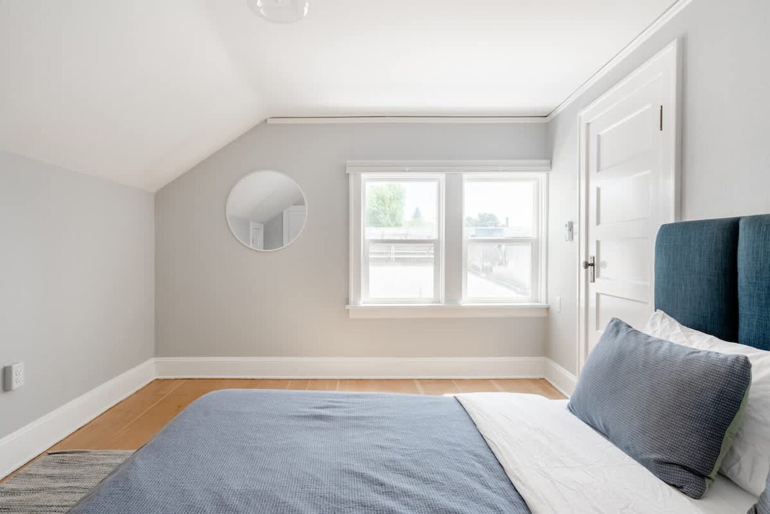 Building Photo - 5016 NE 29th Ave