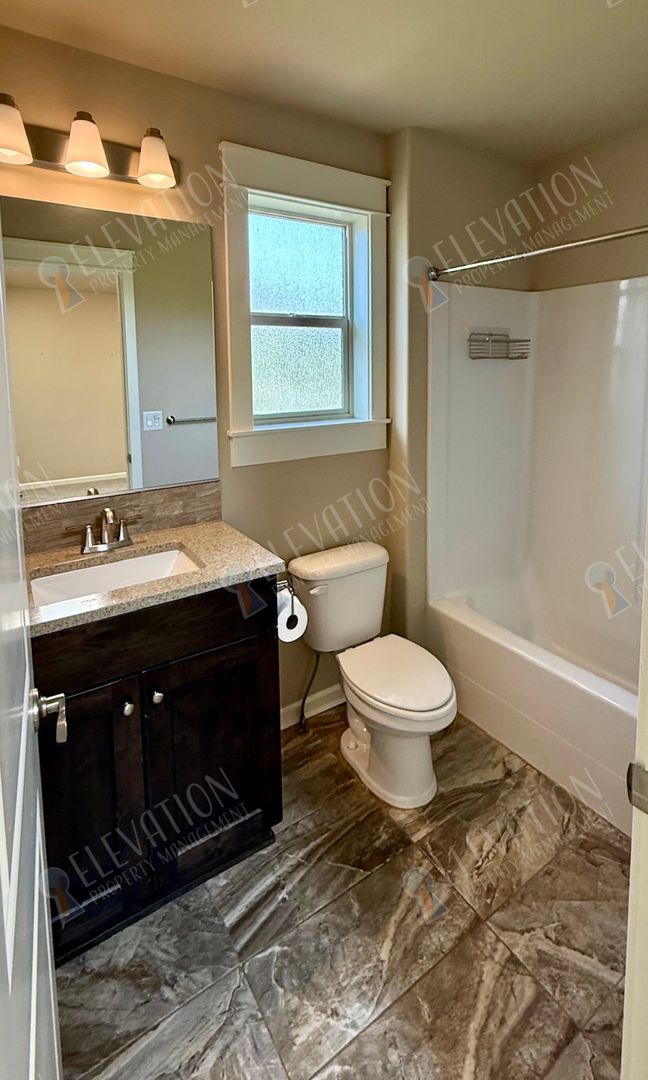 Building Photo - 63151 Black Powder Ln