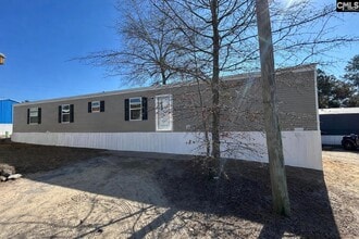 Building Photo - 600 Ermine Rd